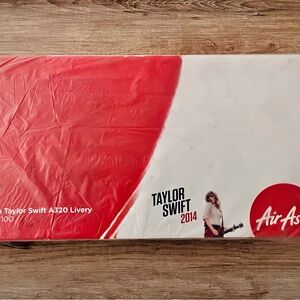Brand New AirAsia Airbus A320-200 Taylor Swift Livery